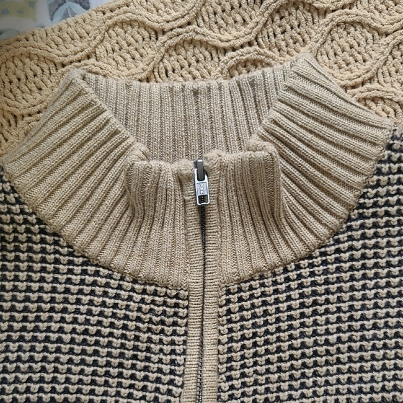 Candy & Caviar Khaki Recycled Blend Mockneck Quarter-zip Sweater - Size S - Picture 4 of 9